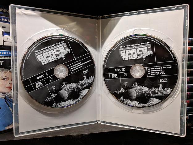 Space: 1999 - 30th Anniversary Edition (DVD)