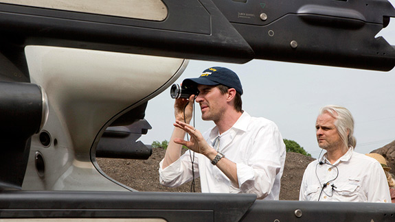 Kosinski on the set of Oblivion