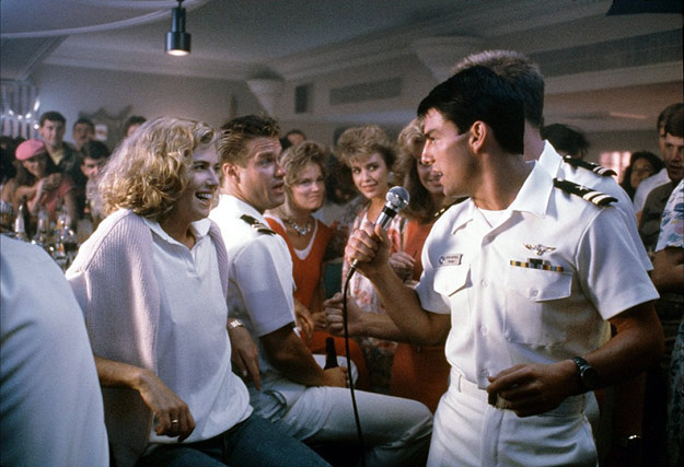 Tom Cruise and Kelly McGillis in Top Gun