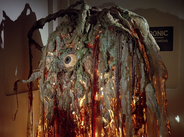 Space: 1999 - The Bringers of Wonder screenshot